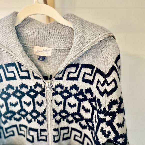 Universal Thread Women's Zip Up Cardigan Heather Gray Zig Zag XS - Picture 2 of 8
